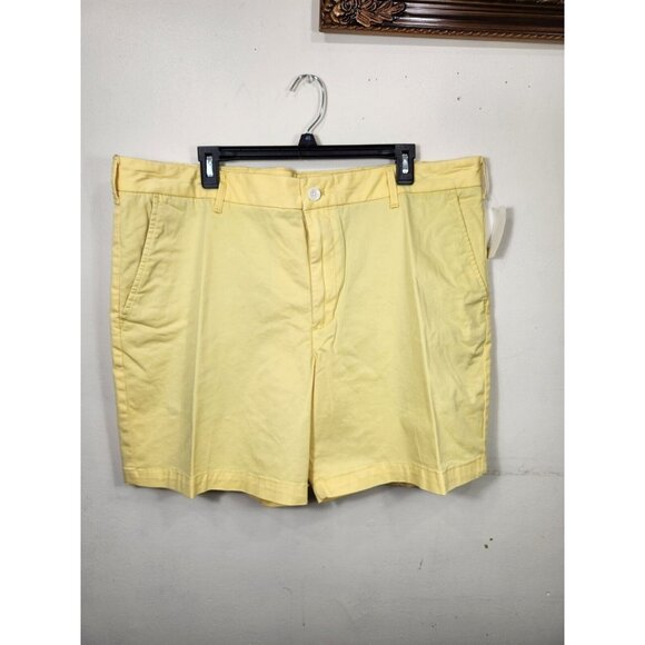 Izod Saltwater Mens Size 40 Yellow Stretch flat front relaxed Shorts NWT --24 - Picture 1 of 7